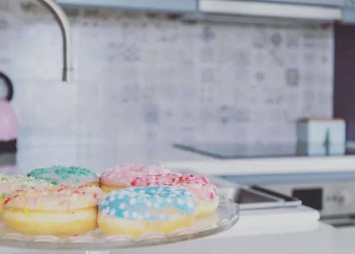 The Little White House, Flower 9 *