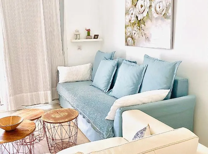 شقة The Little White House, Flower 9 *