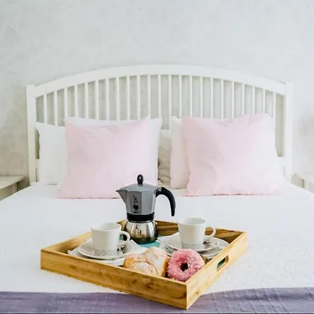 The Little White House, Flower 9 Apartamento Playa Honda (Lanzarote)