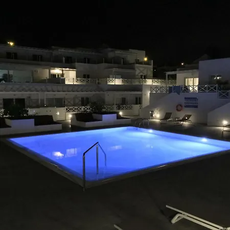 The Little White House, Flower 9 Apartamento Playa Honda (Lanzarote)